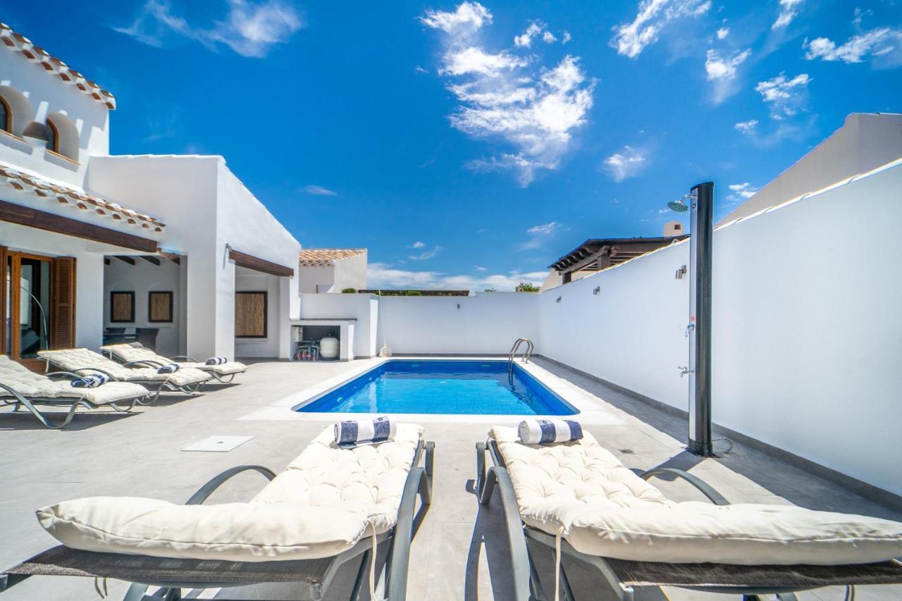 Three Bedroom Luxury Villa El Valle Golf Resort Banos y Mendigo Exterior foto